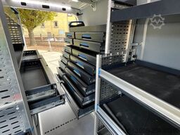 VOLKSWAGEN CRAFTER REGALS. STANDHZG. ZUSATZHEIZUNG NAVI PDC