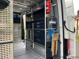 VOLKSWAGEN CRAFTER REGALS. STANDHZG. ZUSATZHEIZUNG NAVI PDC