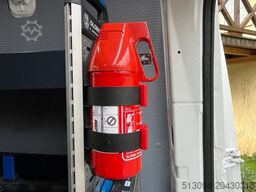 VOLKSWAGEN CRAFTER REGALS. STANDHZG. ZUSATZHEIZUNG NAVI PDC