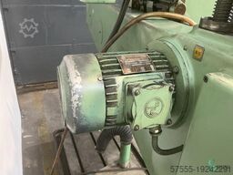 Caser F.32 F.