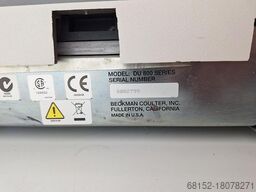 Beckman Coulter DU 800