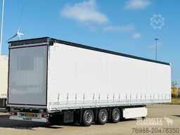 Schmitz Cargobull Curtainsider Mega