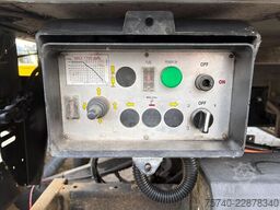 Iveco Eurocargo 120E21 + CARRIER SUPRA 550 + LOADLIFT...