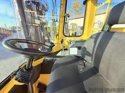 Combilift C3000 GAS TRIPLEX 4900 FREE LIFT CABIN