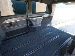Mercedes-Benz V300d AVANTGARDE AMG ONLY 11.000KM