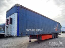 Schmitz Cargobull Curtainsider Standard Staplerhalterung Getränke