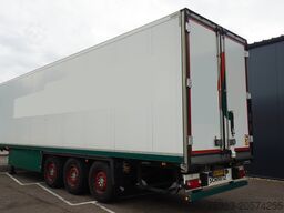 Schmitz Cargobull 3 AXLE FRIGO TRAILER BI-TEMP