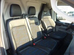 FORD Transit Custom 320L1 MS-RT 2.5L PHEV DashCam Nav