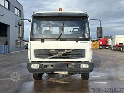 Volvo FL 220 (BELGIAN TRUCK / CAMION BELGE / MANUAL G...