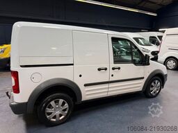 FORD Transit Connect Kasten 2.Hand TÜV 06/2027
