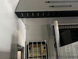 MERCEDES-BENZ ACTROS 1832  TT-XL  7 Pferde 6 Sitze Neufahrzeug