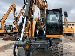 LIEBHERR A916 Compact