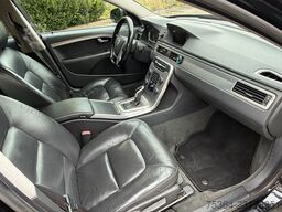 VOLVO S80 D3 2.0 D Geartronic Kinetic Leder Klima Navi