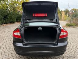 VOLVO S80 D3 2.0 D Geartronic Kinetic Leder Klima Navi
