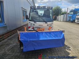 Multicar M30 4x4 Winterdienst Streuer- Schild/ Bürste