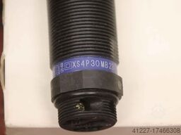 Telemecanique XS4P30MB230B