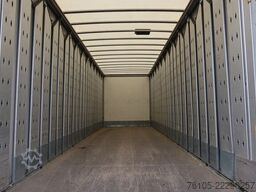 Mercedes-Benz Actros 2646 Curstainside Dhollandia 3.000kg lad...
