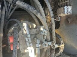 LIEBHERR A 920 / Oil Quick