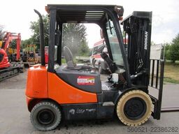 Doosan D25S-5 -Triplex-Freihub 4,75m + Seitenschieber