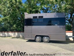  AK 3 Pferdeanhänger top Wohnung