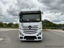 Mercedes-Benz Actros L 1945