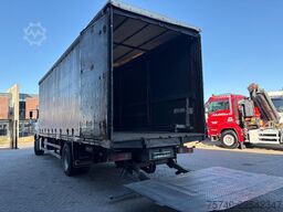 Mercedes-Benz Axor 1833 + MANUAL + SLEEPCAB + LOADLIFT + 18T