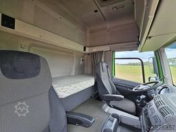 DAF CF 400