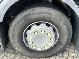 Renault Premium 270.19 4 comp