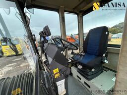 New Holland F156.6 A/6x6/Trimble EM 400/5 Z. Heckauf