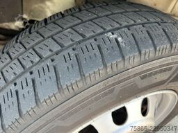 Ford Transit 2.0 TDCI Trend RWD / Box / Loadlift / F...