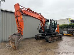Hitachi ZX 135 US-7