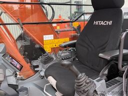 Hitachi ZX 135 US-7