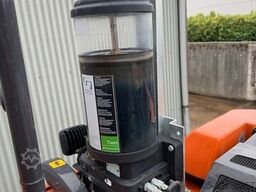 Hitachi ZX 135 US-7