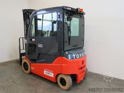 Toyota 8FBMT30