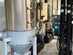 HUSKY PET PREFORM PRESSES