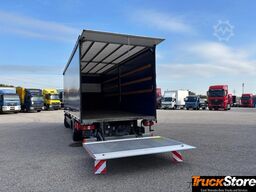  Atego 1224L TOPZUSTAND Curtainsider