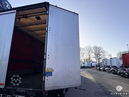 SCHMITZ CARGOBULL Curtainsider Standard XL Lift