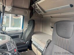 DAF XF 530 Low Deck