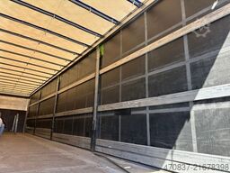 SCHMITZ CARGOBULL SCS24/L / Bär LBW 2.500 kg / Coilmulde