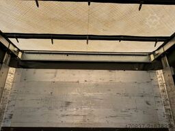 SCHMITZ CARGOBULL SCS24/L / Bär LBW 2.500 kg / Coilmulde