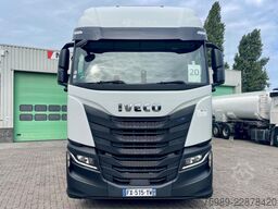 Iveco S-WAY 460 335368 km! RETARDER, CNG, ACC, 2X FUE...