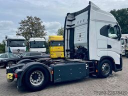 Iveco S-WAY 460 335368 km! RETARDER, CNG, ACC, 2X FUE...