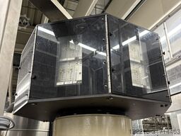 Krones Etikettierer für Selbstklebeetiketten