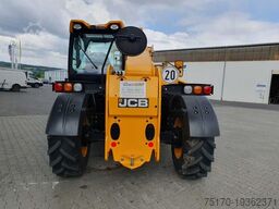 JCB 541-70 / nur 438h / 2022 / 4.100kg / 7m / 109PS