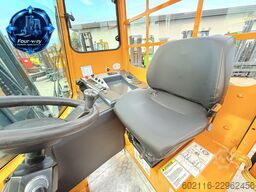 Combilift C4000 GAS DUPLEX 5500MM POSITIONER
