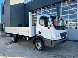 Mercedes-Benz Accelo 915 4x2 Flatbed with Dropsides