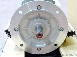 Siemens 1LA9113-4KA91-Z 3~ Motor --
