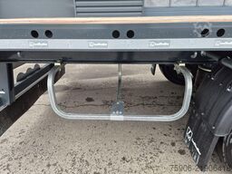 Lecitrailer PLATEAU TWISTLOCKS