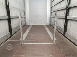 Fliegl SDS 390 RoadRunner mit Coilmulde