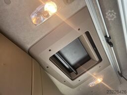 Mercedes-Benz Actros 1845 GigaSpace Euro 6 / Auromatic / 60 %...